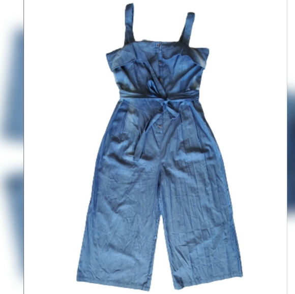 Flying‎ Tomato A. Calin Chambray Strappy Jumpsuit. - Picture 3 of 13